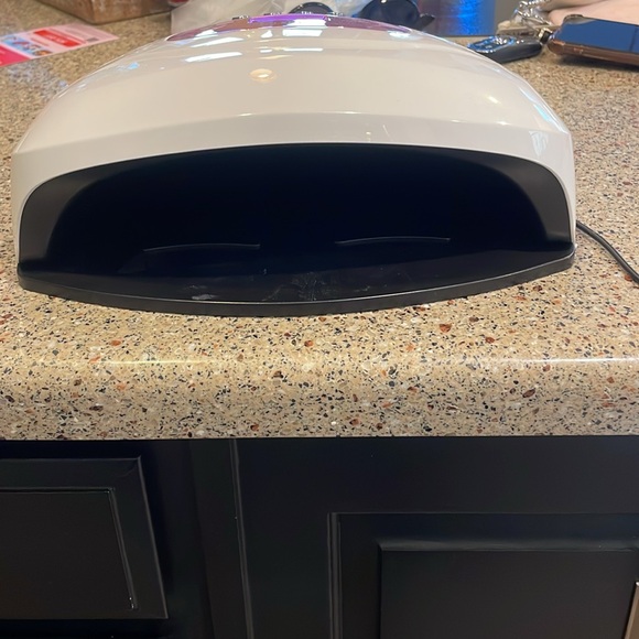 SUN X8 Max Nail Lamp - White and Purple Electric Nail Dryer Manicure Salon - Picture 4 of 5